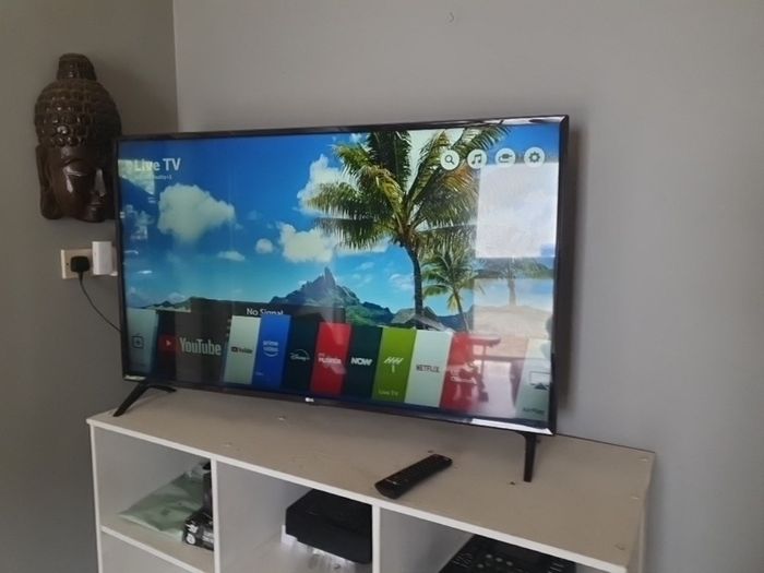 LG Smart telly
