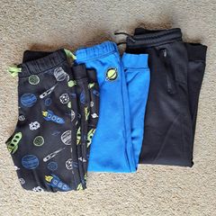 Boys joggers size 8-10 years