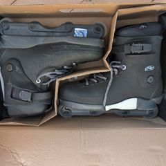 Razor Cult Black Aggressive Inline Skates
