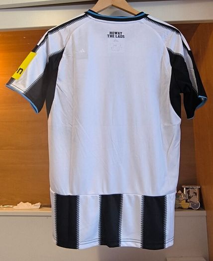 Newcastle home jersey season 25/26
