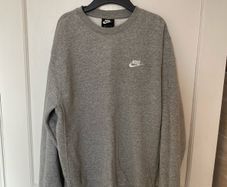 Nike Club Sweatshirt