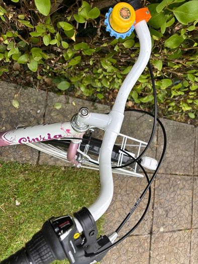 Girls bycicle