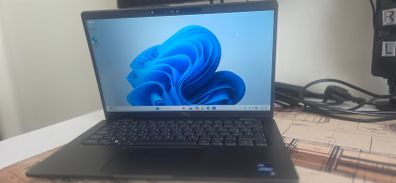 Dell 7430 bussines class latitude i5 256 16gb