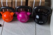3xbrand new cast iton kettlebells