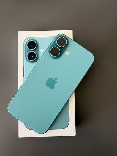 iPhone 16 - 128 GB unlocked to any network