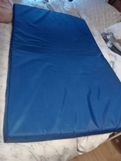 gymnastics crash mat