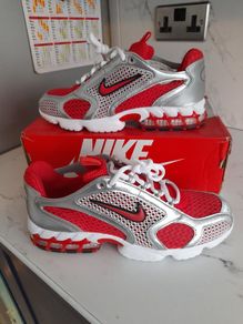 New Nike spiridon 9uk