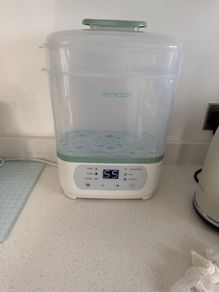 Momcozy 8-in-1 Electric Steam Bottle Steriliser and Dryer up to 8 Bottles