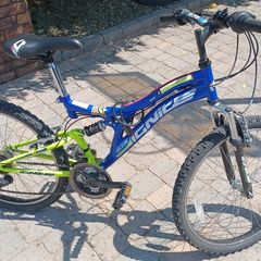 Mountain Bike Junior Size 24" Wheel Excellent