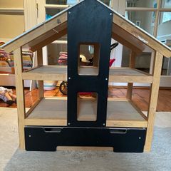 Large wooden with two floors - fully furnished
