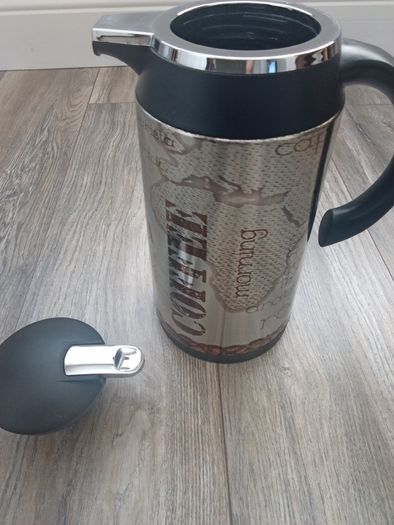 Tea / Coffee Flask Dispenser.