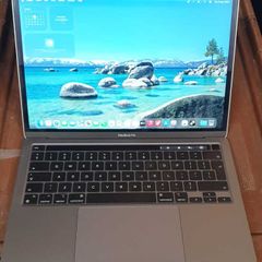 MacBook Pro 13-inch (2020) - Apple M1 - 16GB RAM - 500GB SSD