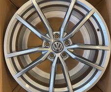 Genuine VW Pretoria Alloys