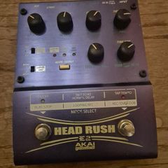 Akai Head Rush E2