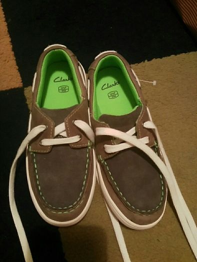 Brand new clarks lace shoe