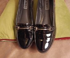 Black patent leather loafers size 6