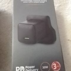 Fast phone plug charger