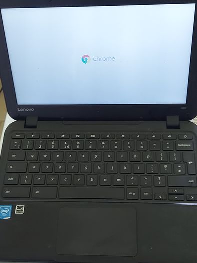 Lenovo Chromebook, Model N22-20, in excellent condition, Powerwashed and ready to go