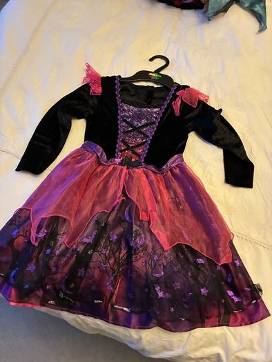 Halloween Costume Age: 5-6