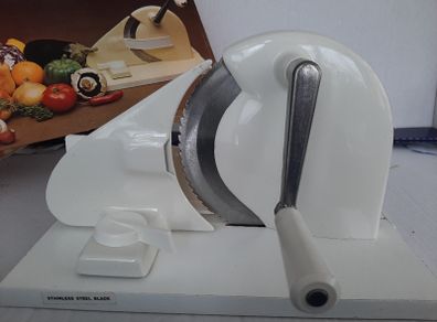 New slicer in original box