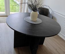 dinning table