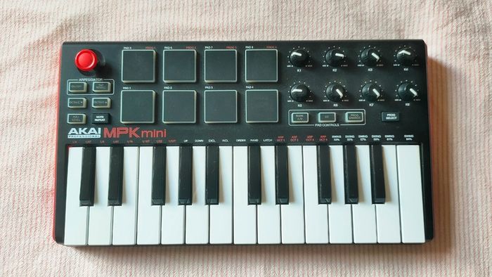Akai MPK Mini