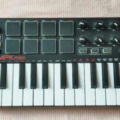 Akai MPK Mini