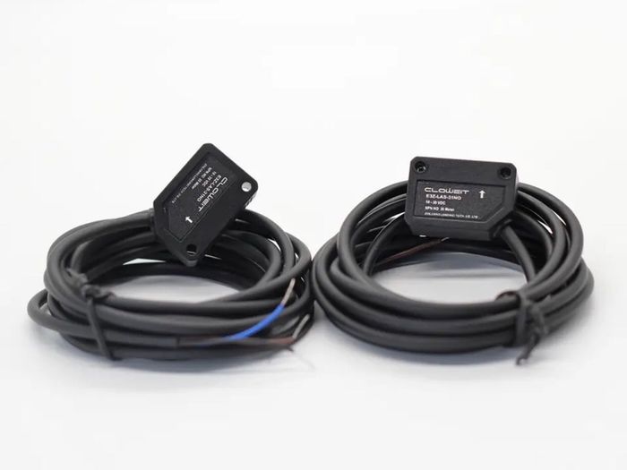 Laser Beam Laser Beam Photoelectric Switch Infrared Sensor PNP 30meter Far Distance Transmission Small  Photo Switches