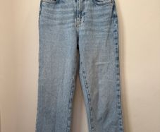 ZARA Cropped High Waist Jeans Blue Size 8!