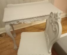 Table chair and mirror