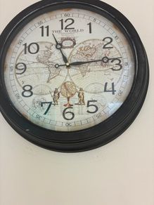Wall clock
