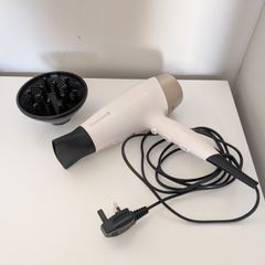 Hair dryer Remington