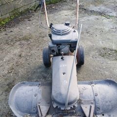 Yard brush Honda engine