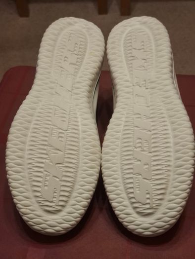 SKECHERS Slip-Ins - Size 9 - Excellent - As NEW