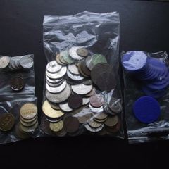 A Lot of@550 grams of Tokens