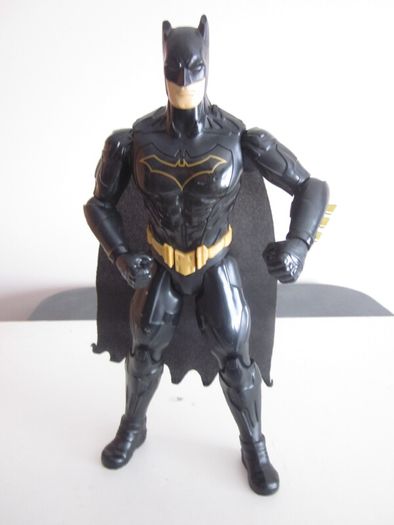 Batman 12 Inch Talking Action Figure