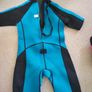 kids wetsuits (age 8 + age 10) Image 3