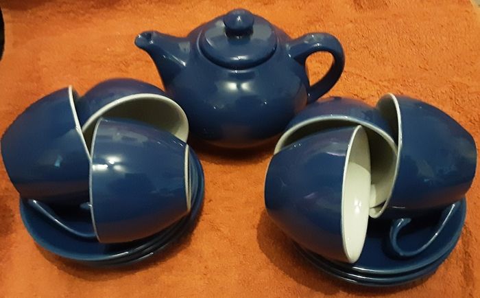Nice blue tea set
