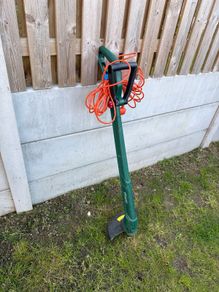 Grass trimmer