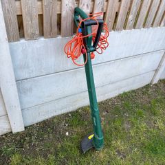 Grass trimmer