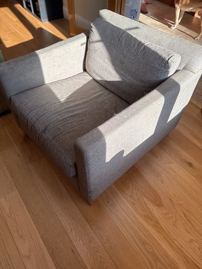 Free Arm Chair