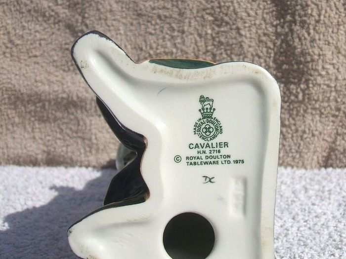 The CAVALIER (Royal Doulton HN 2716) - a finely produced figurine (1970's / 1980's). 10" (254mm) height.