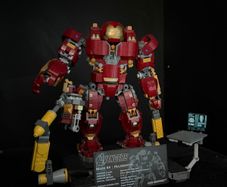 Lego Marvel Hulkbuster 76105