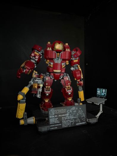 Lego Marvel Hulkbuster 76105
