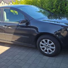2004 Volkswagen Golf - Read Discription