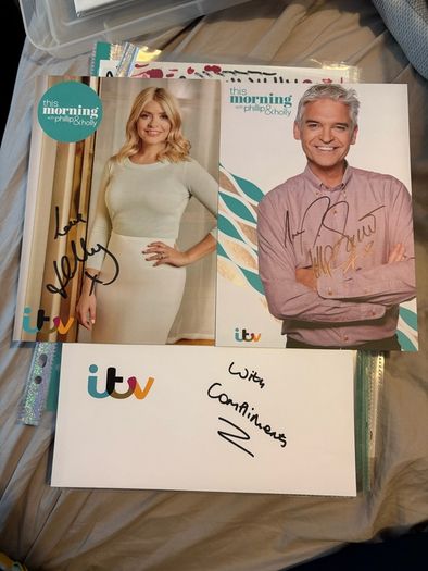 This Morning Cast autographs