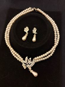 necklace and ear ring set