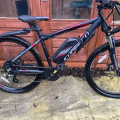 Car M Veng E OLED 18 Order Type: R bought in Halfords, Airside, Swords