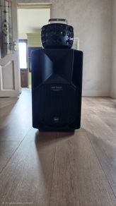 dj speaker and light