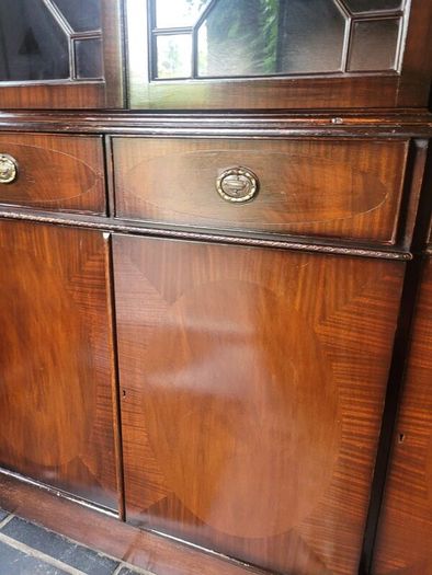 Display Cabinet